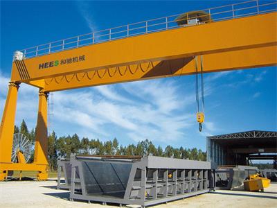 橋式<a href=http://m.china-android.com>起重機(jī)</a>